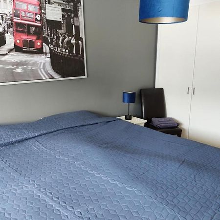 Apartment Near The Airport Njarthvik Ngoại thất bức ảnh