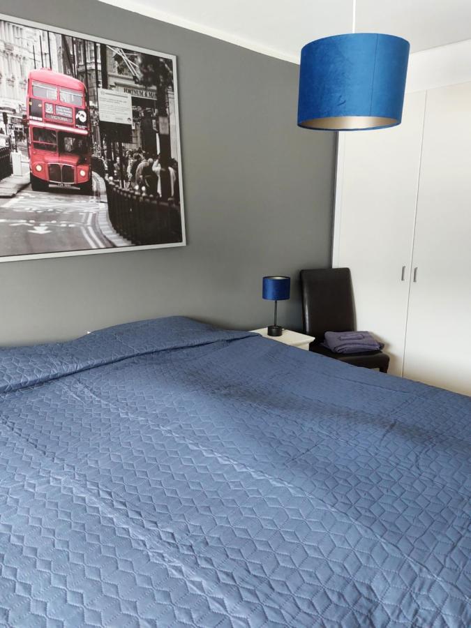 Apartment Near The Airport Njarthvik Ngoại thất bức ảnh