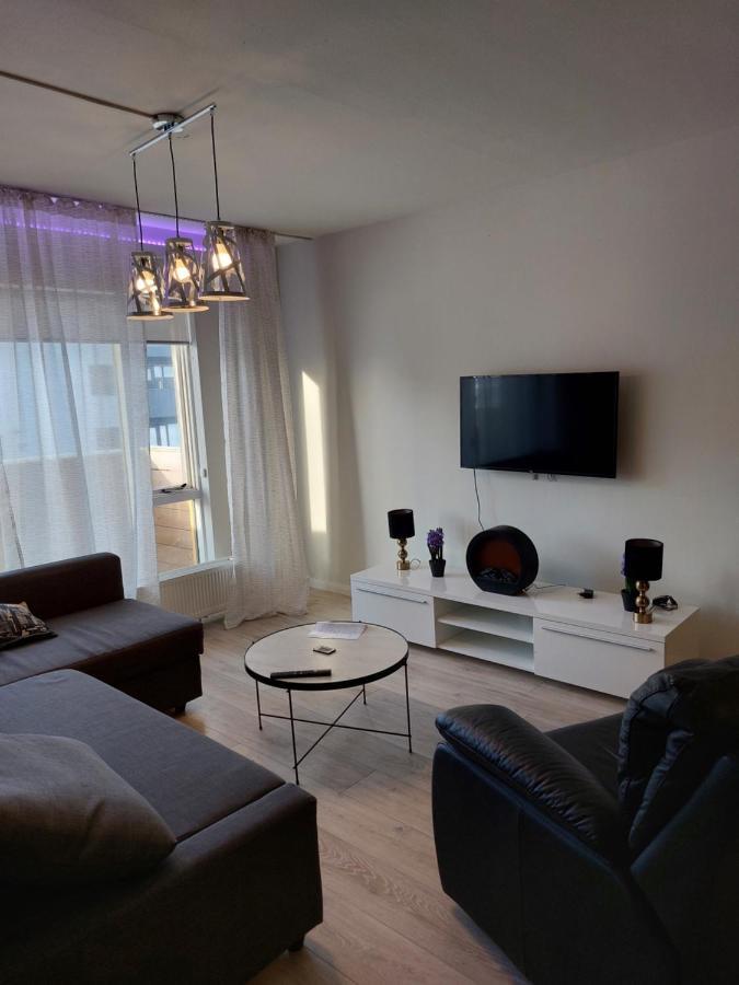 Apartment Near The Airport Njarthvik Ngoại thất bức ảnh